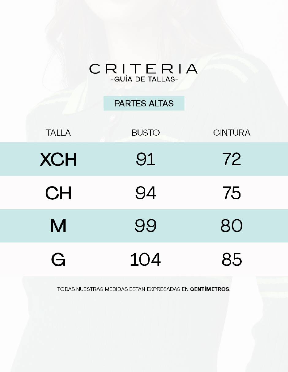 Blusa Negra Con Detalle