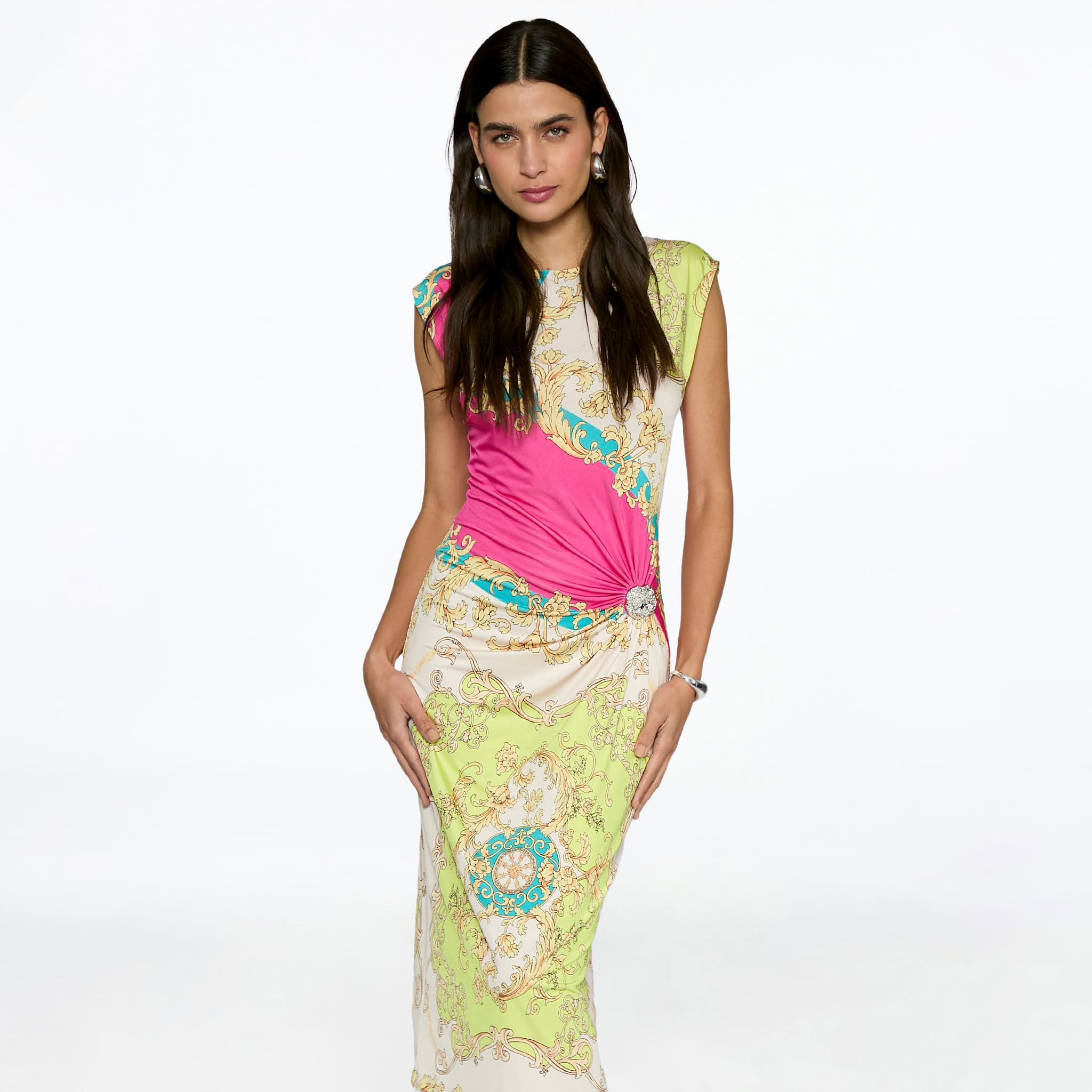 Vestido Drapeado Con Broche