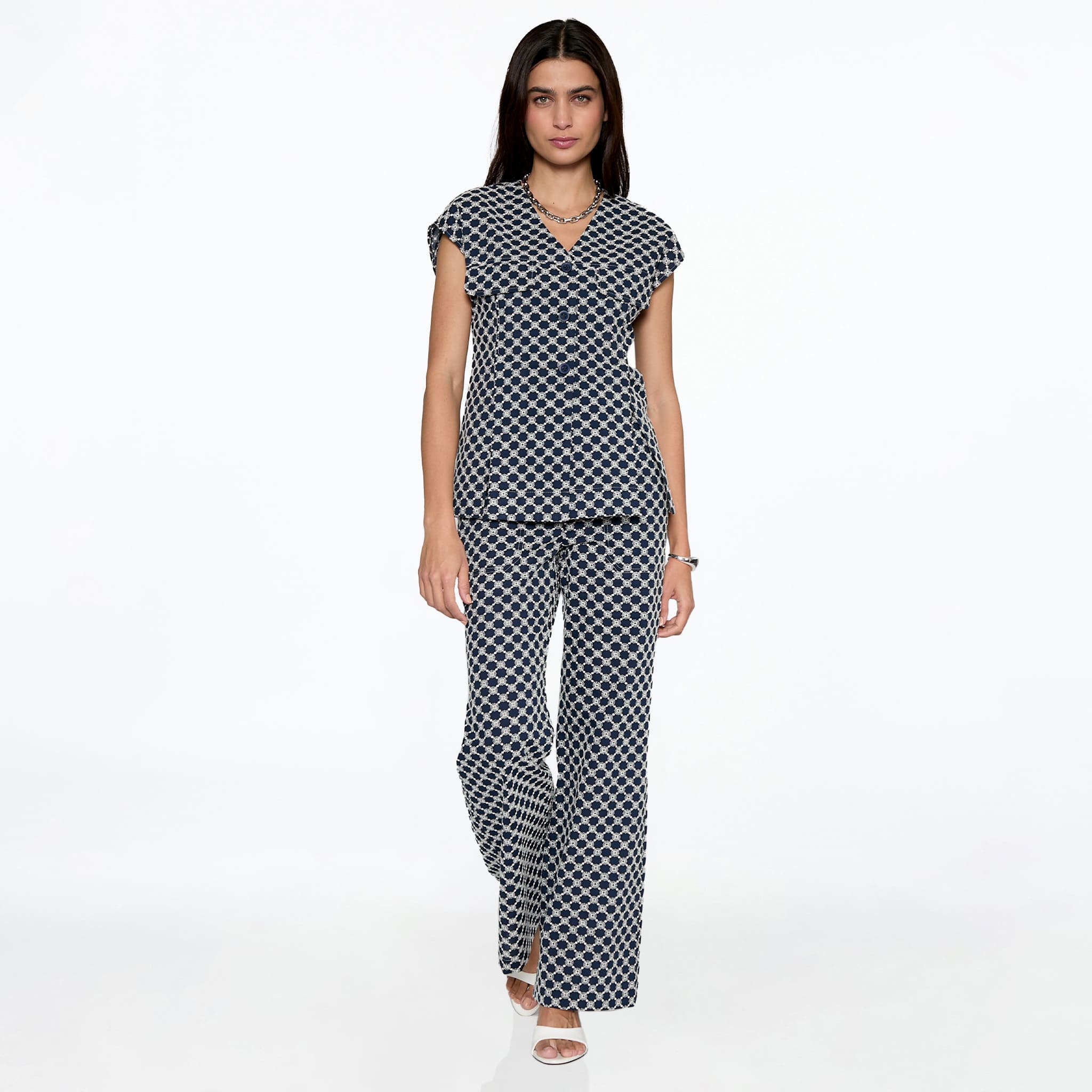 Pantalón marino en tira bordada