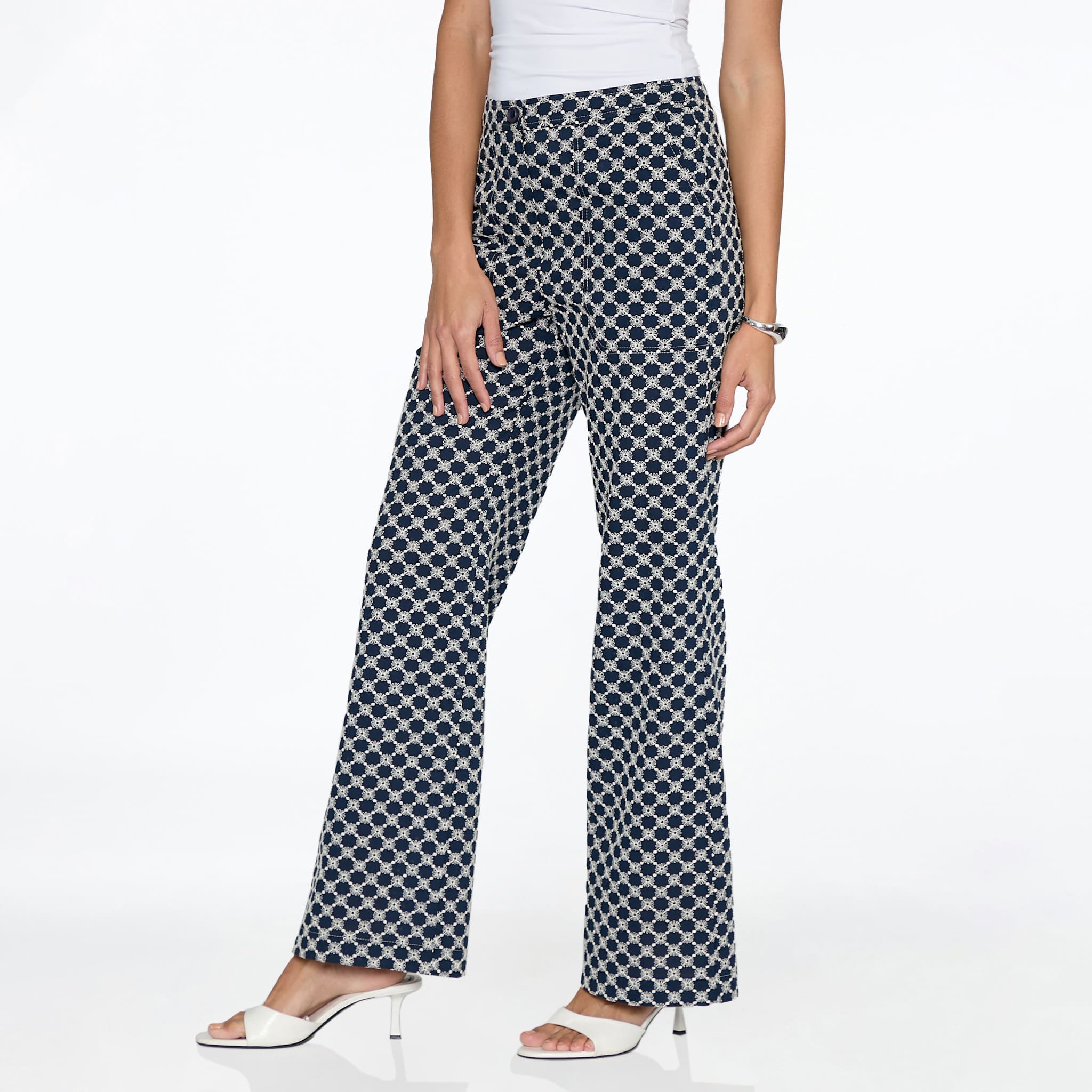 Pantalón marino en tira bordada