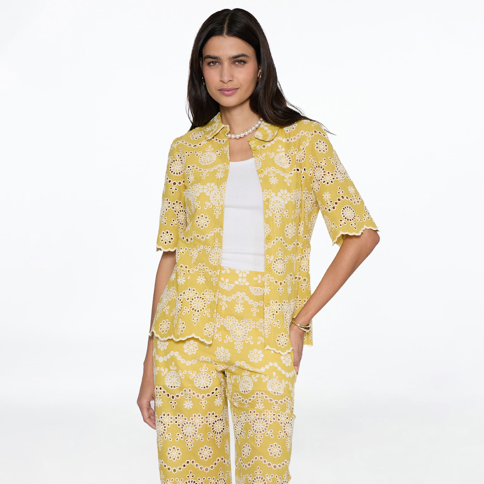 Blusa con Tira Bordada