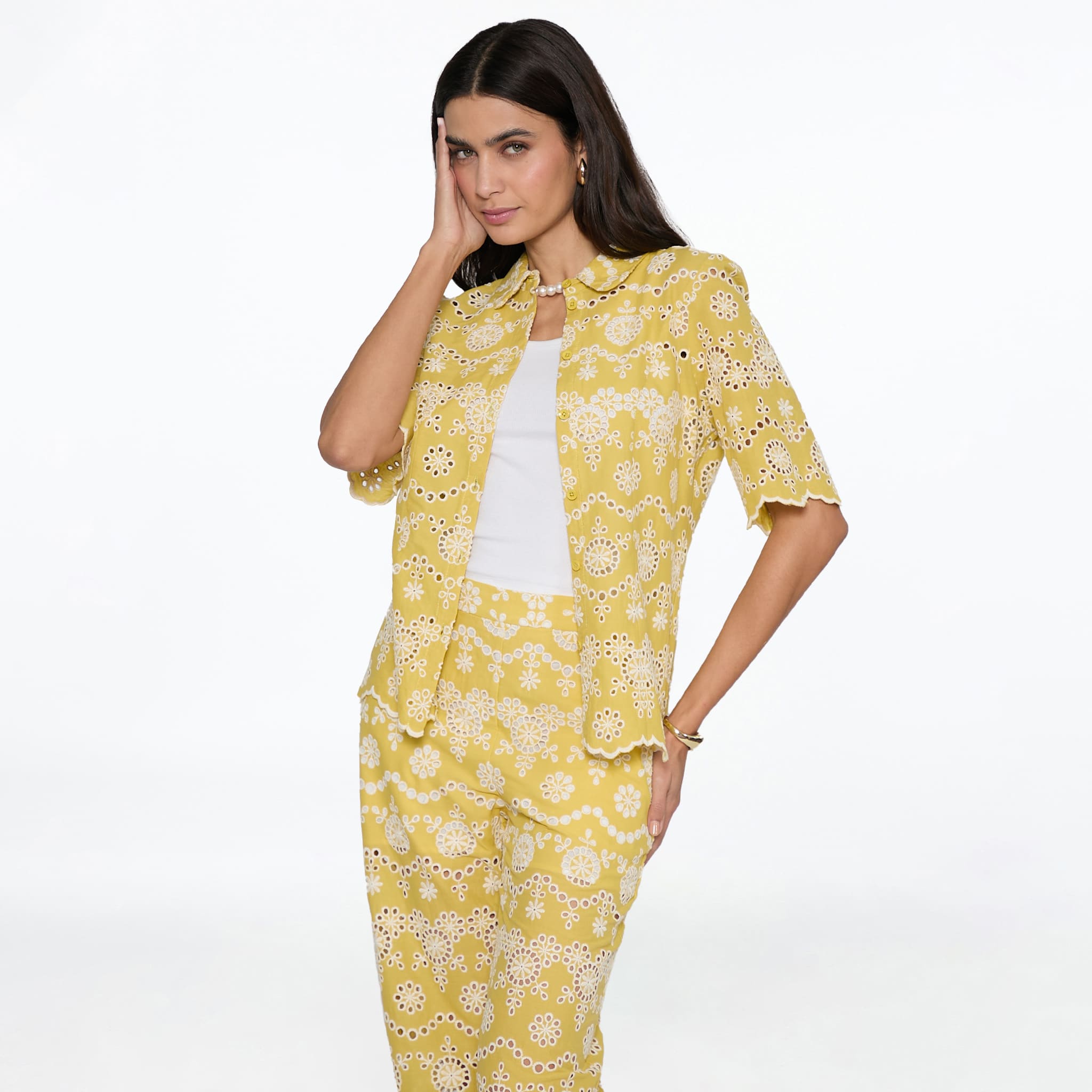 Blusa con Tira Bordada