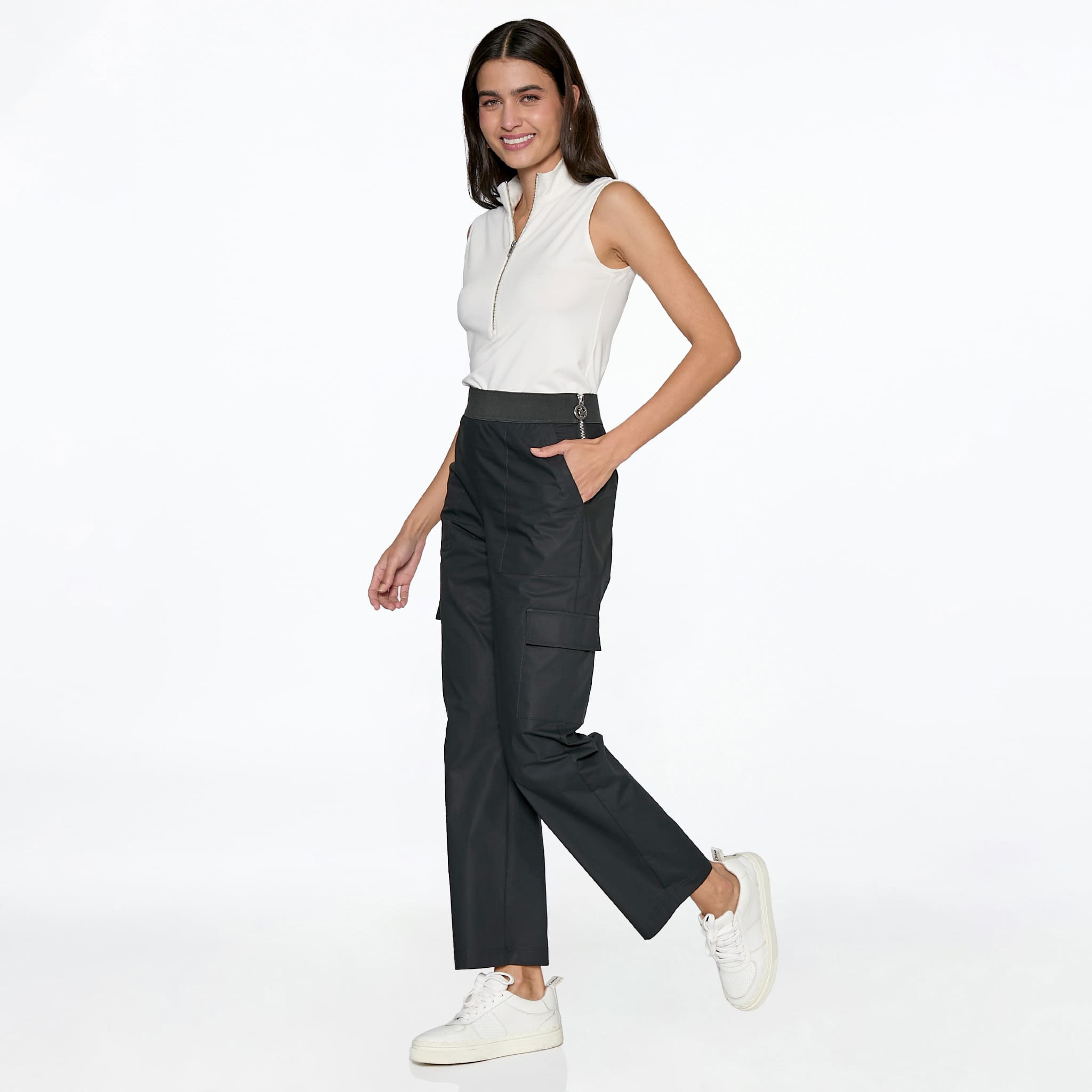 Blusa Blanca Cuello Alto Y Cierre Mujer