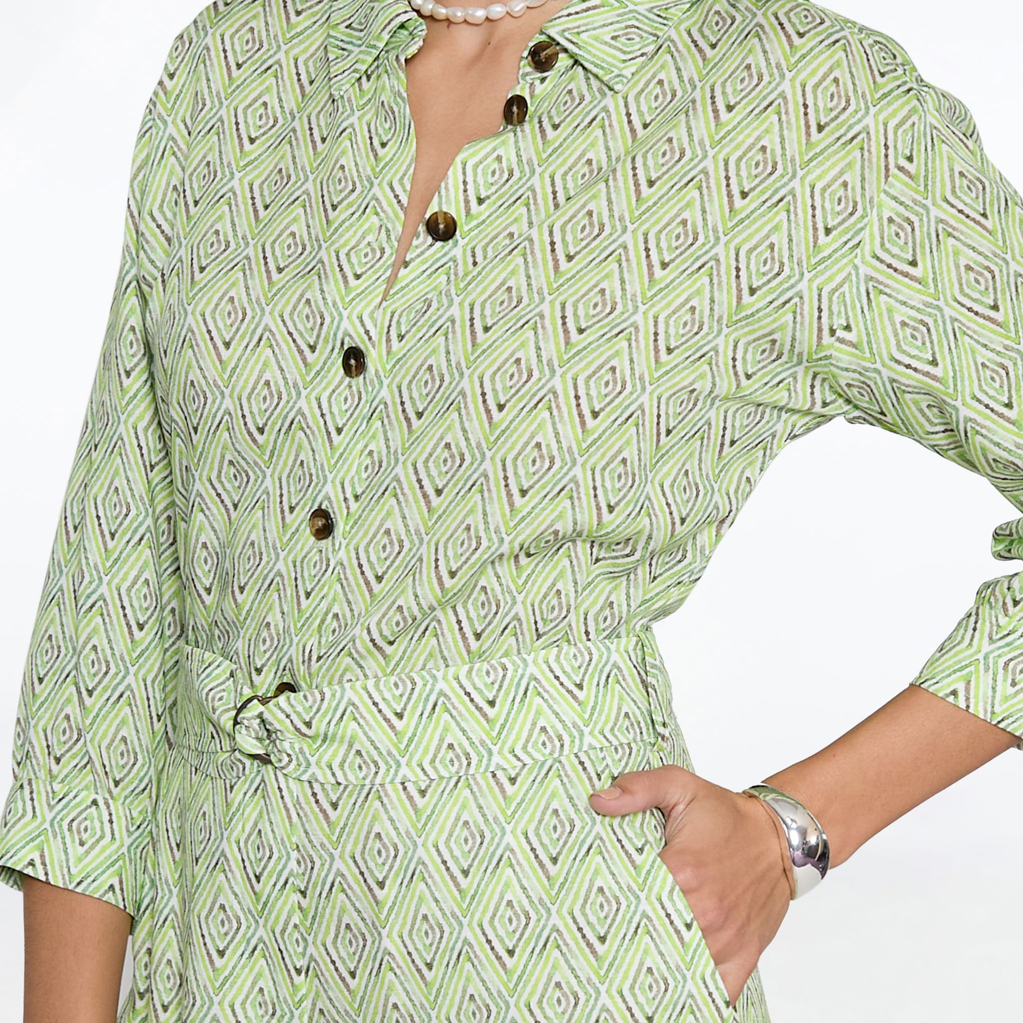 Romper verde estampado con botones