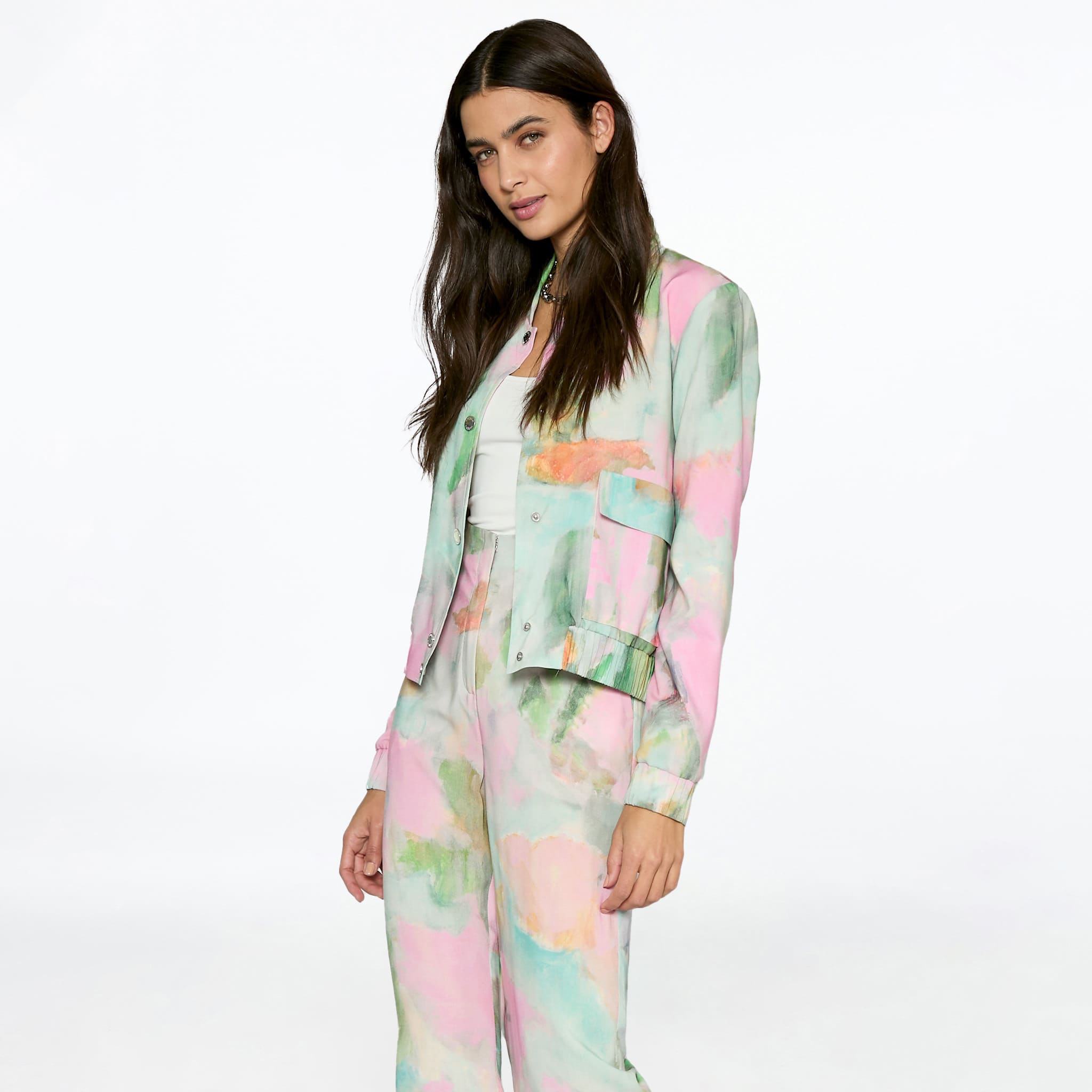 Chamarra bomber estampada