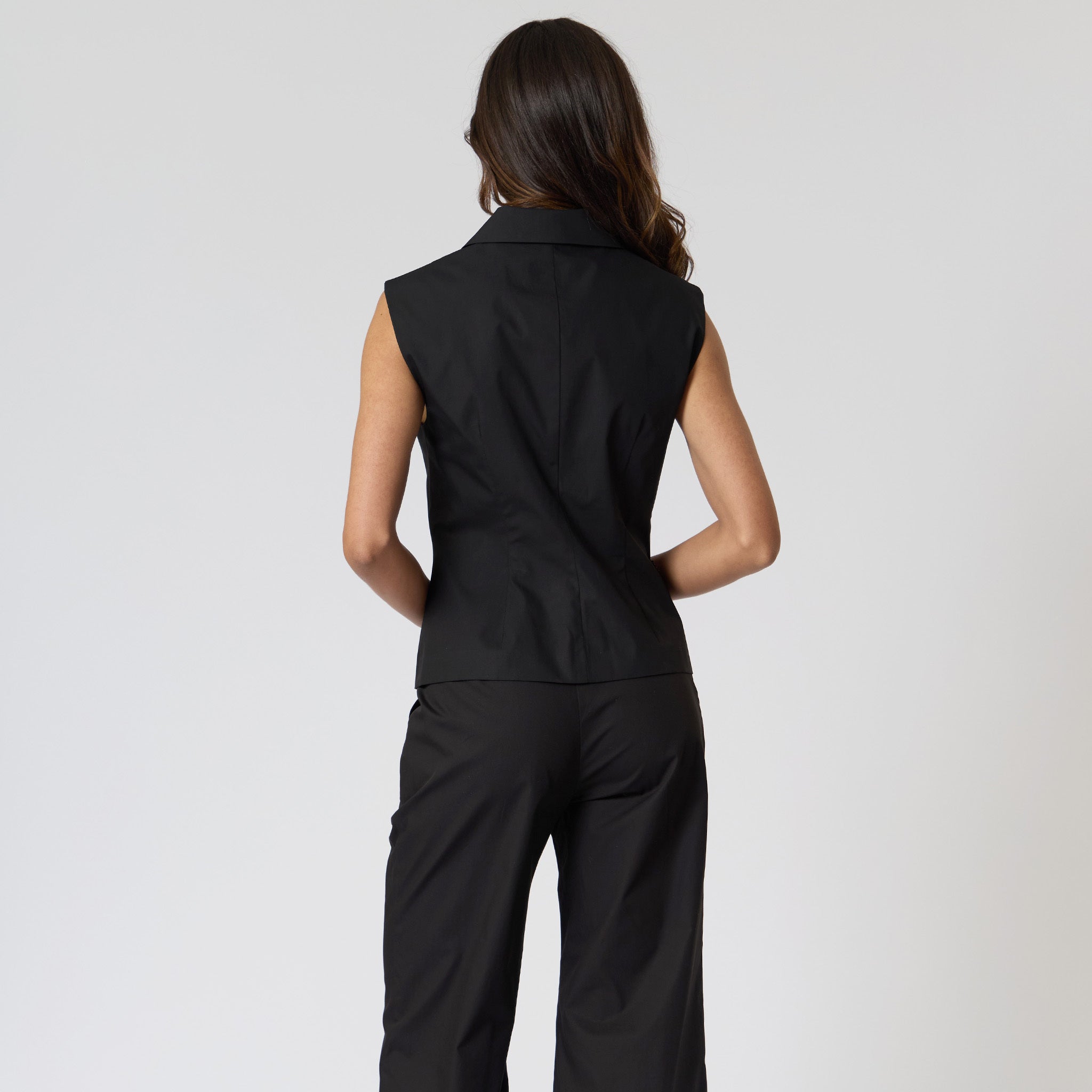 Blusa Negra con Cinturon