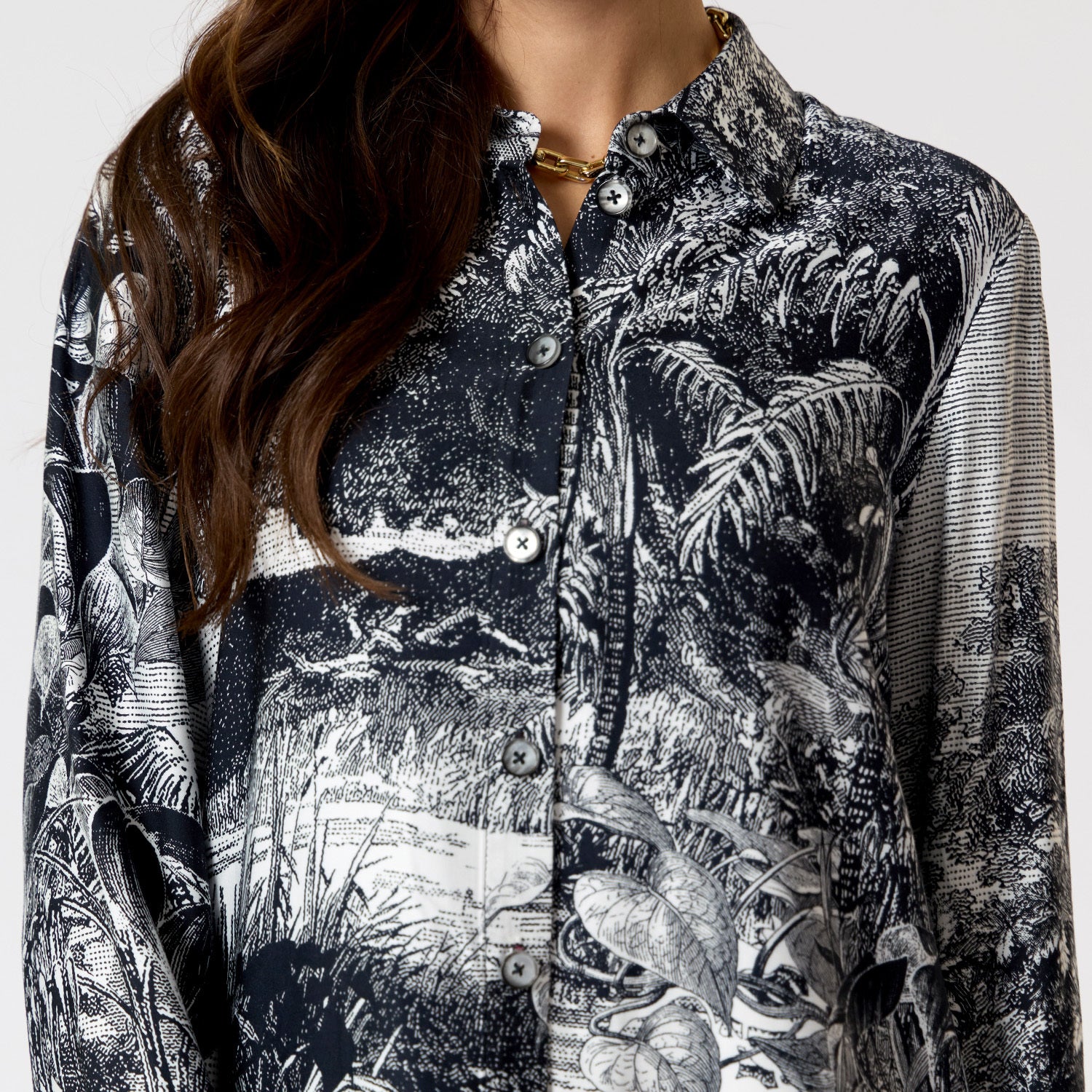 Blusa Camisera Negra