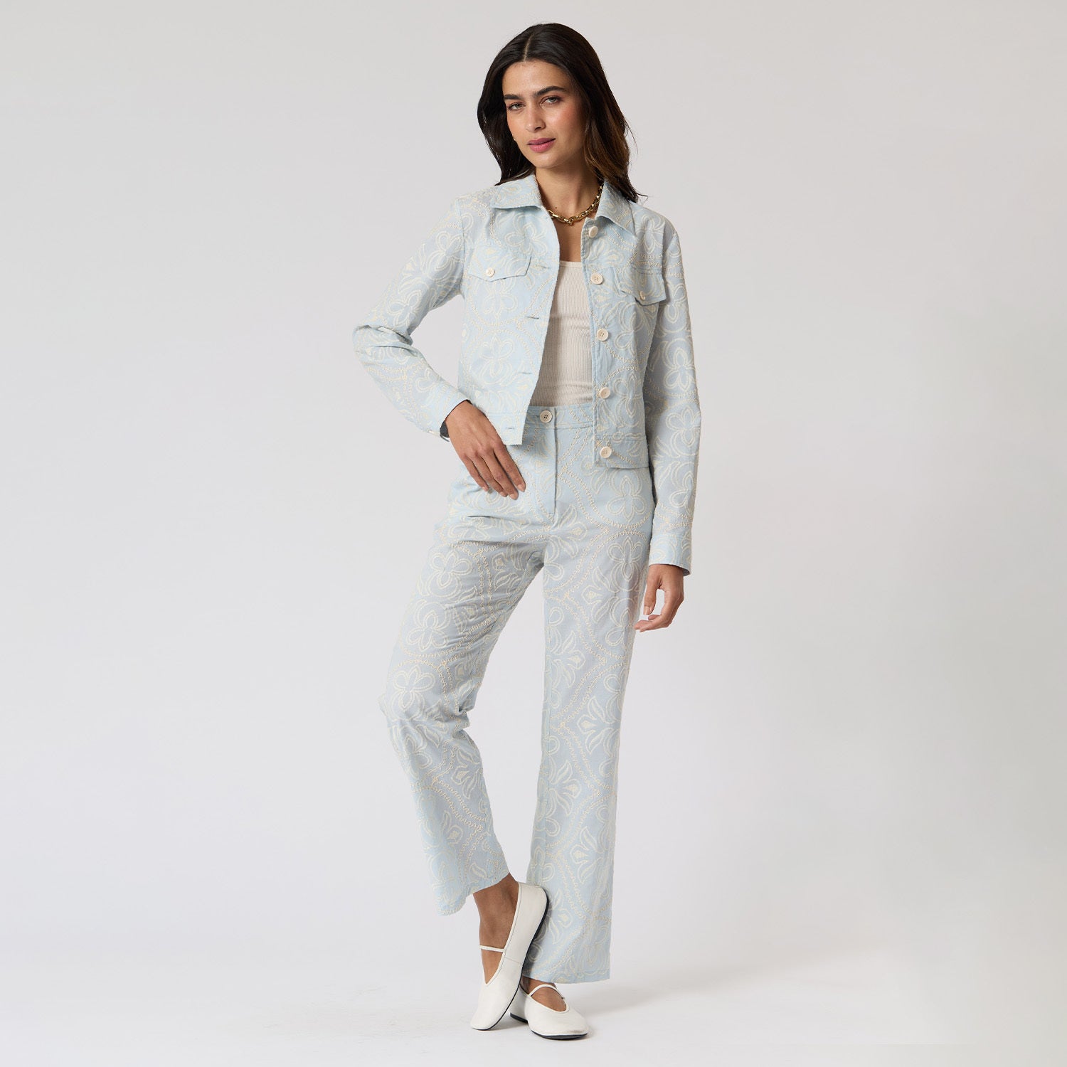 Chamara Azil Cielo Bordada