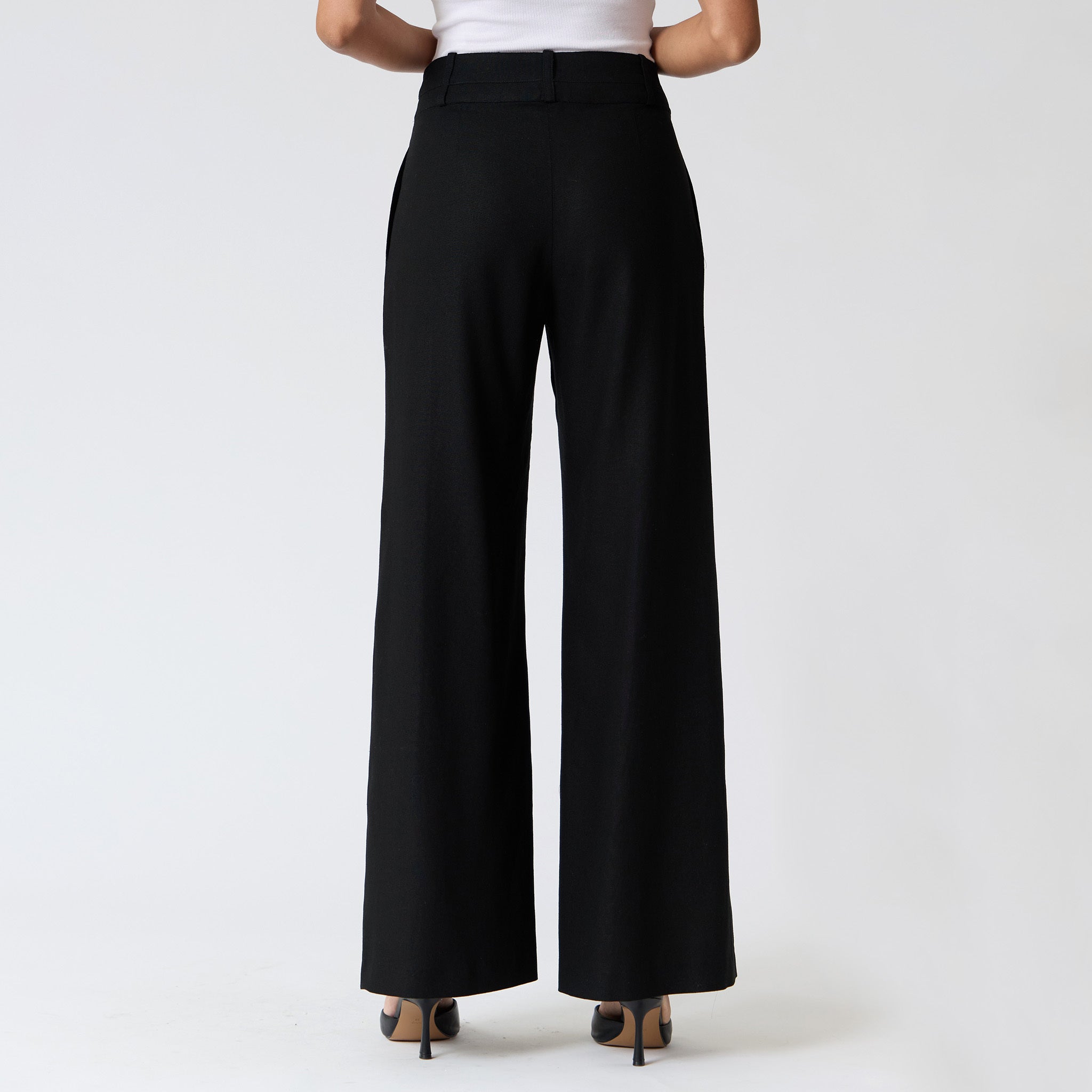 Pantalón Negro con Broches