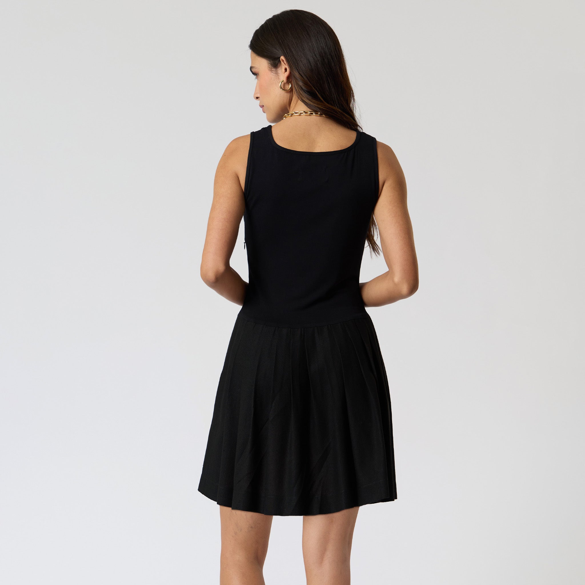 Vestido Negro Corto