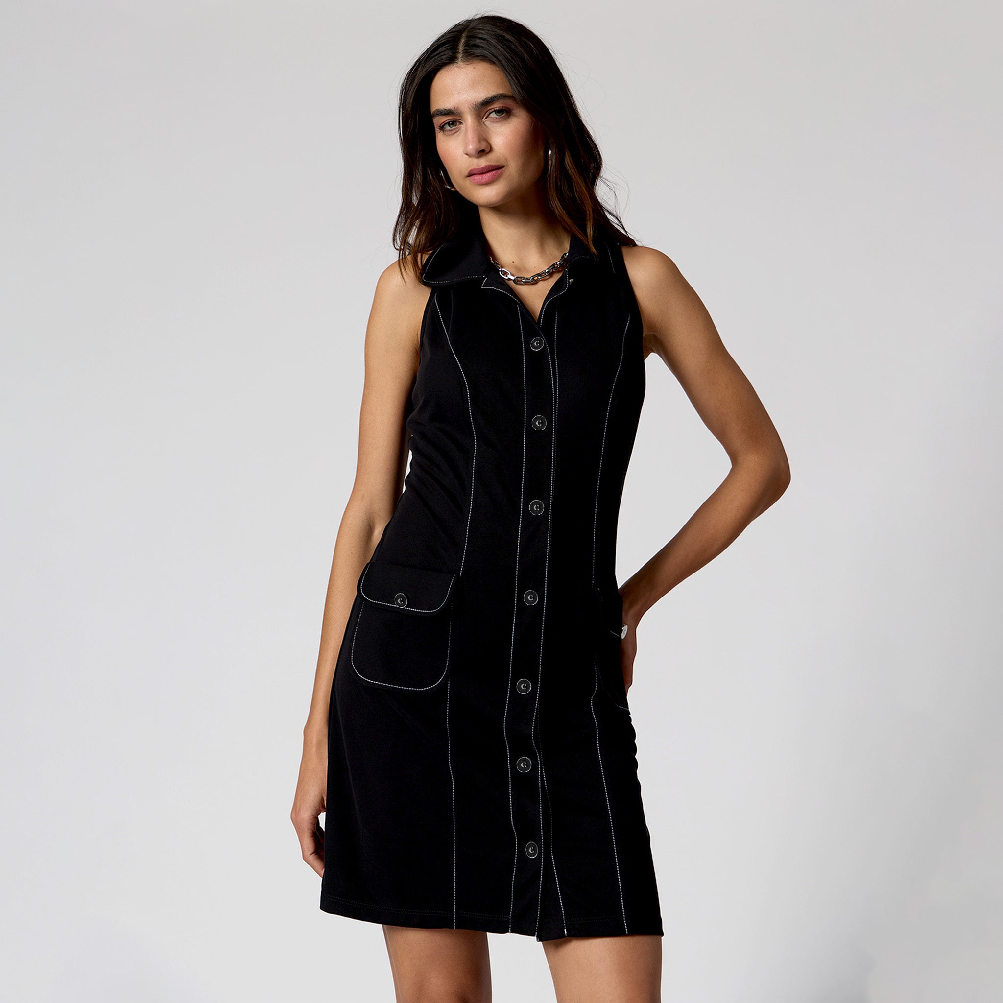 Vestido Negro Corte Halter