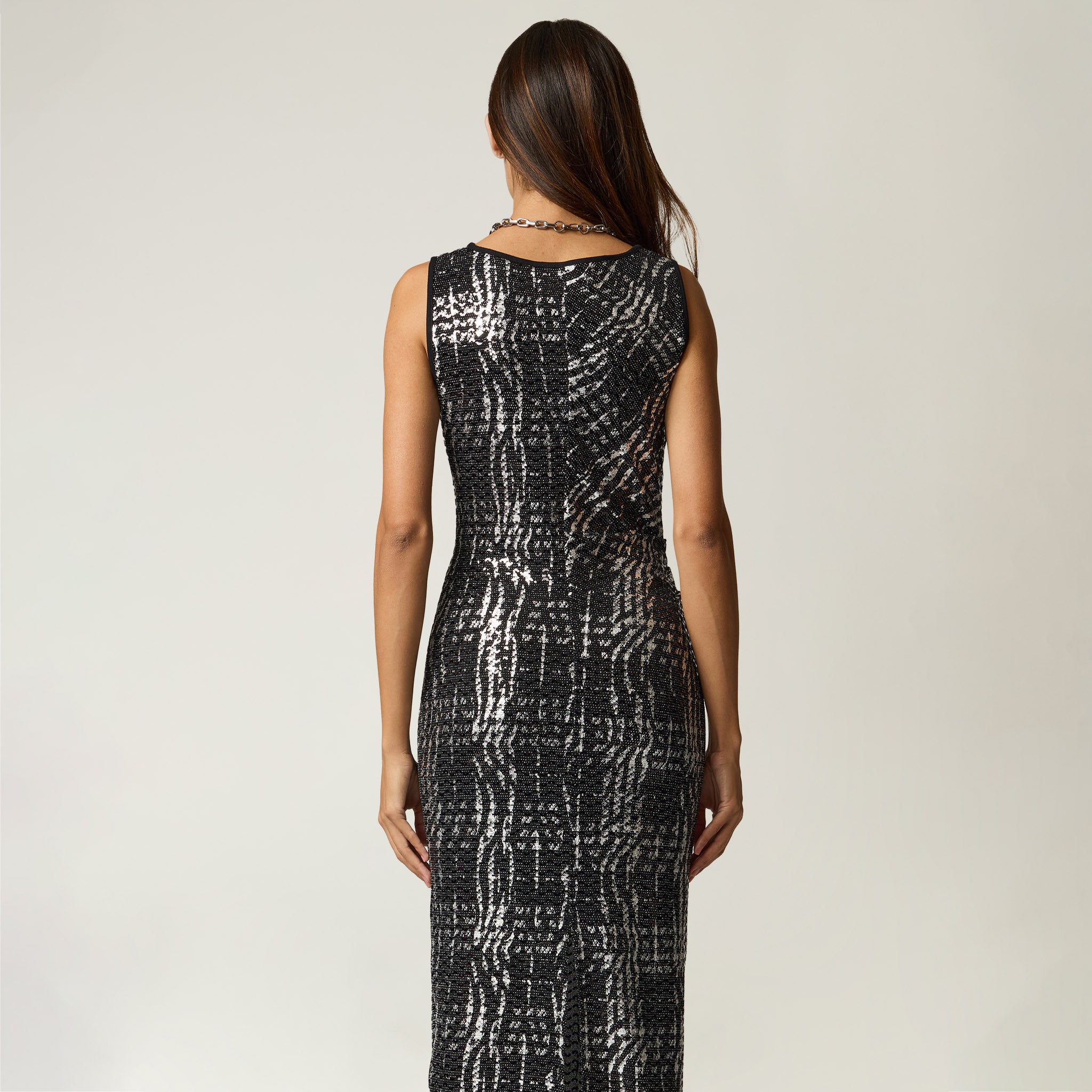 Vestido Negro Estampado Metálico
