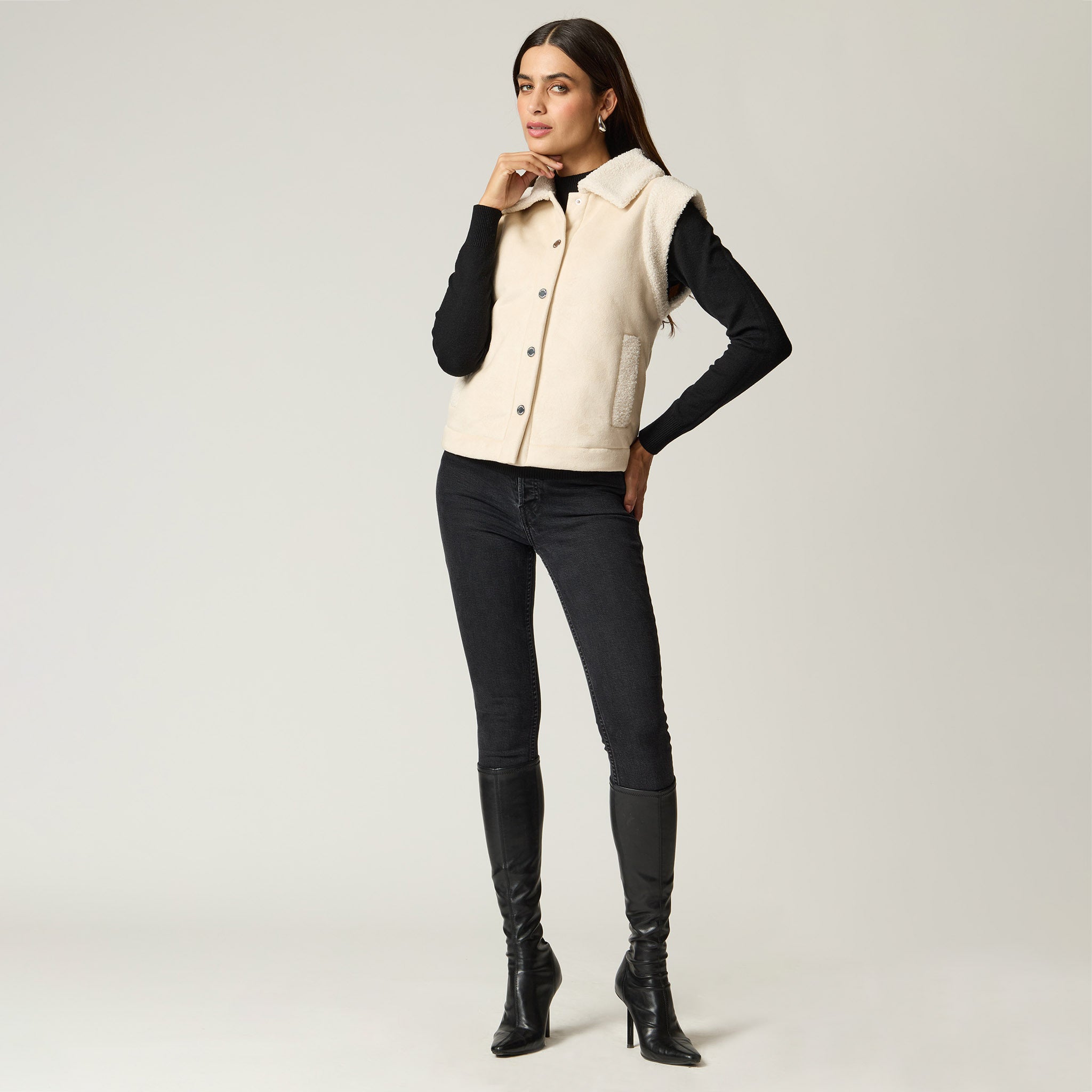 Chaleco Hueso Gamuza y Borrega