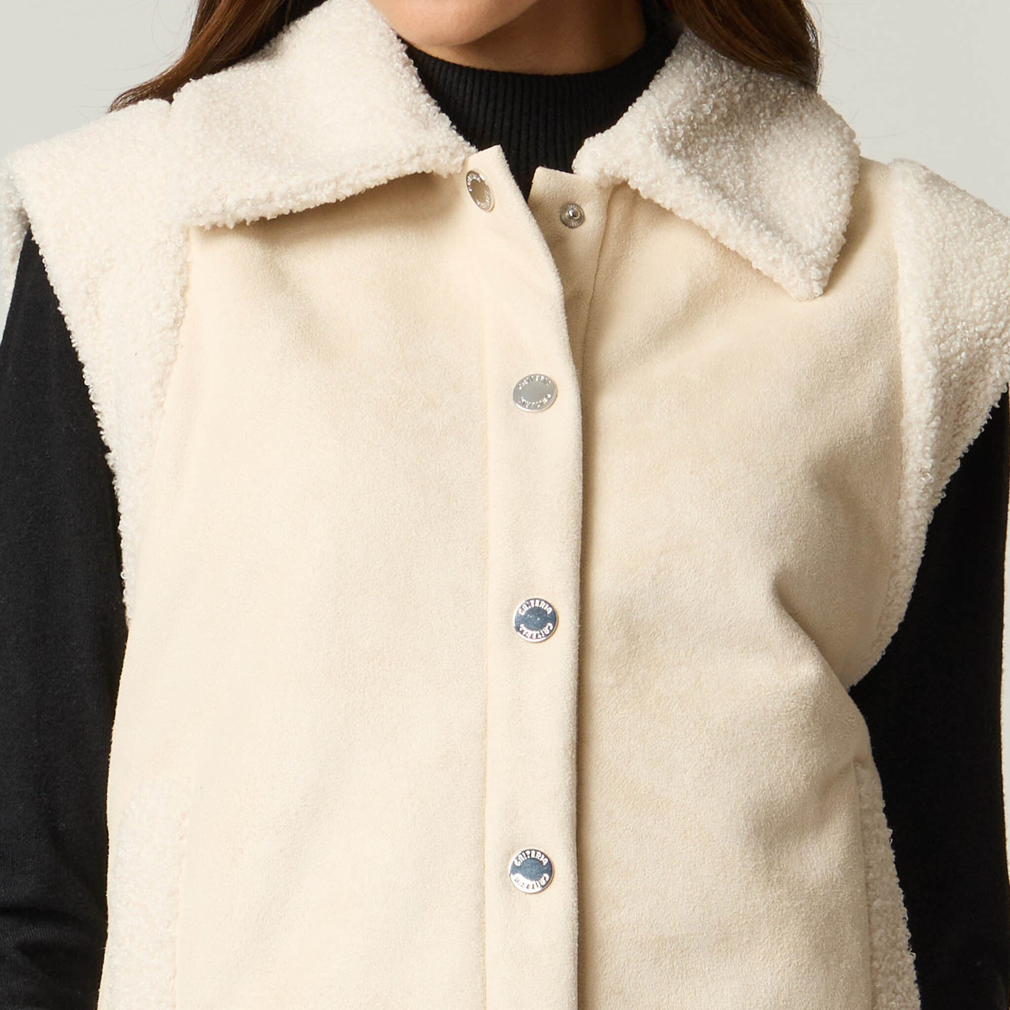 Chaleco Hueso Gamuza y Borrega