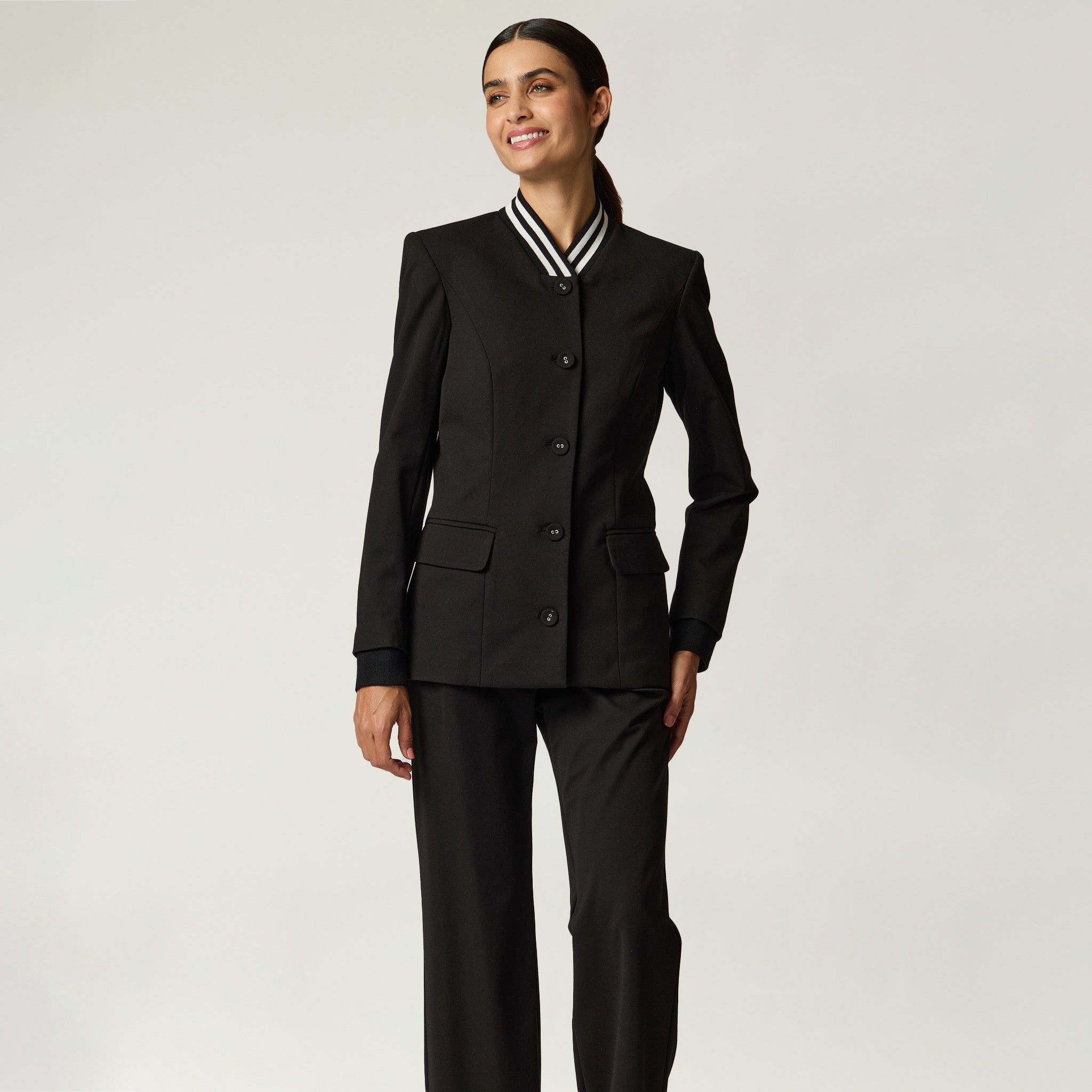 Saco Negro Escote V Criteria