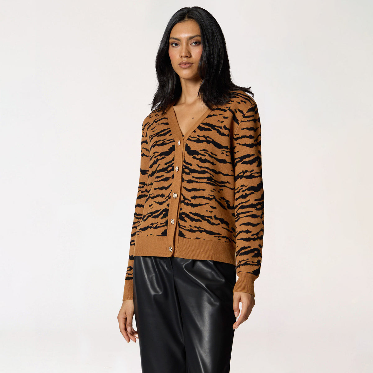 Suéter Camel Estampado