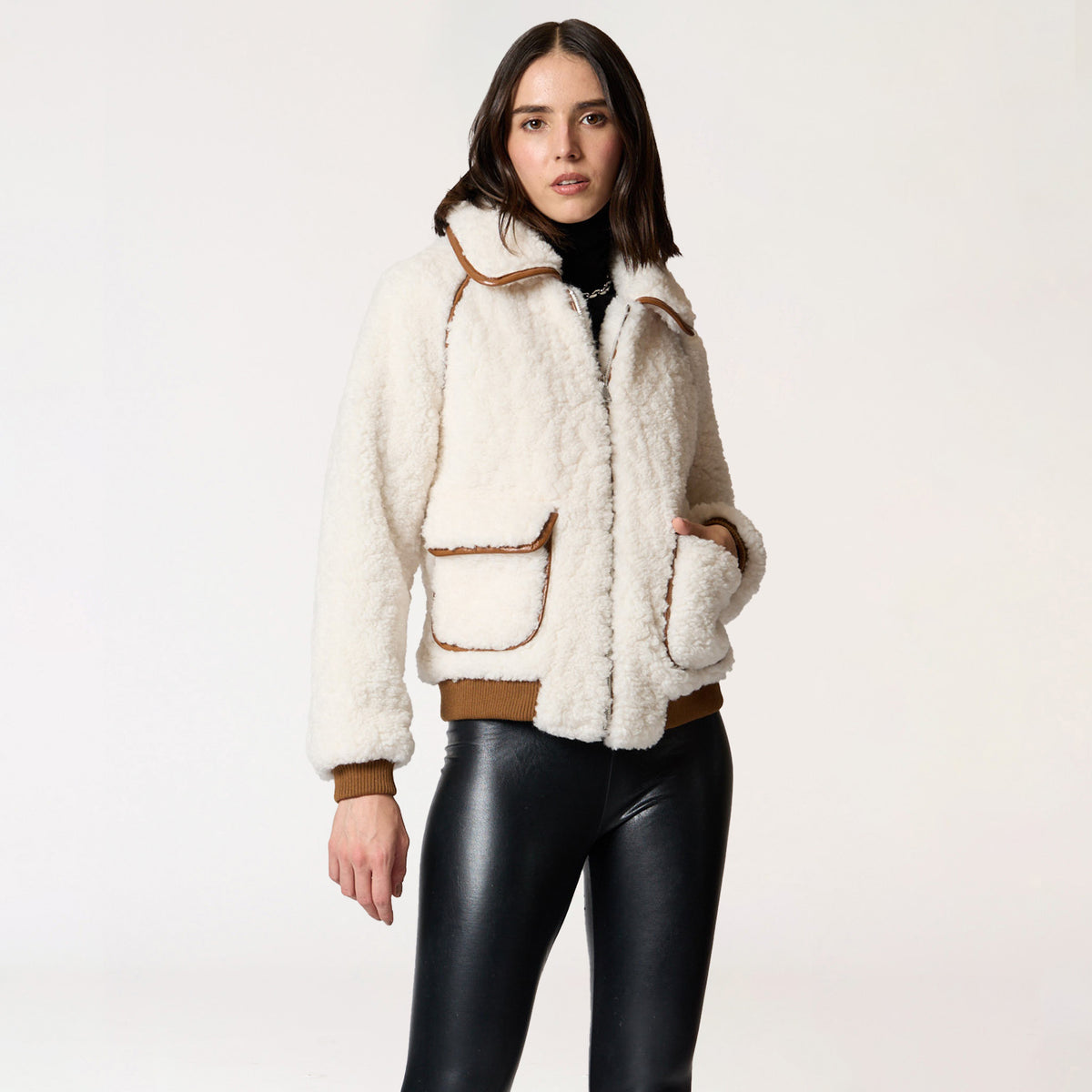 Chamarra Hueso Bomber