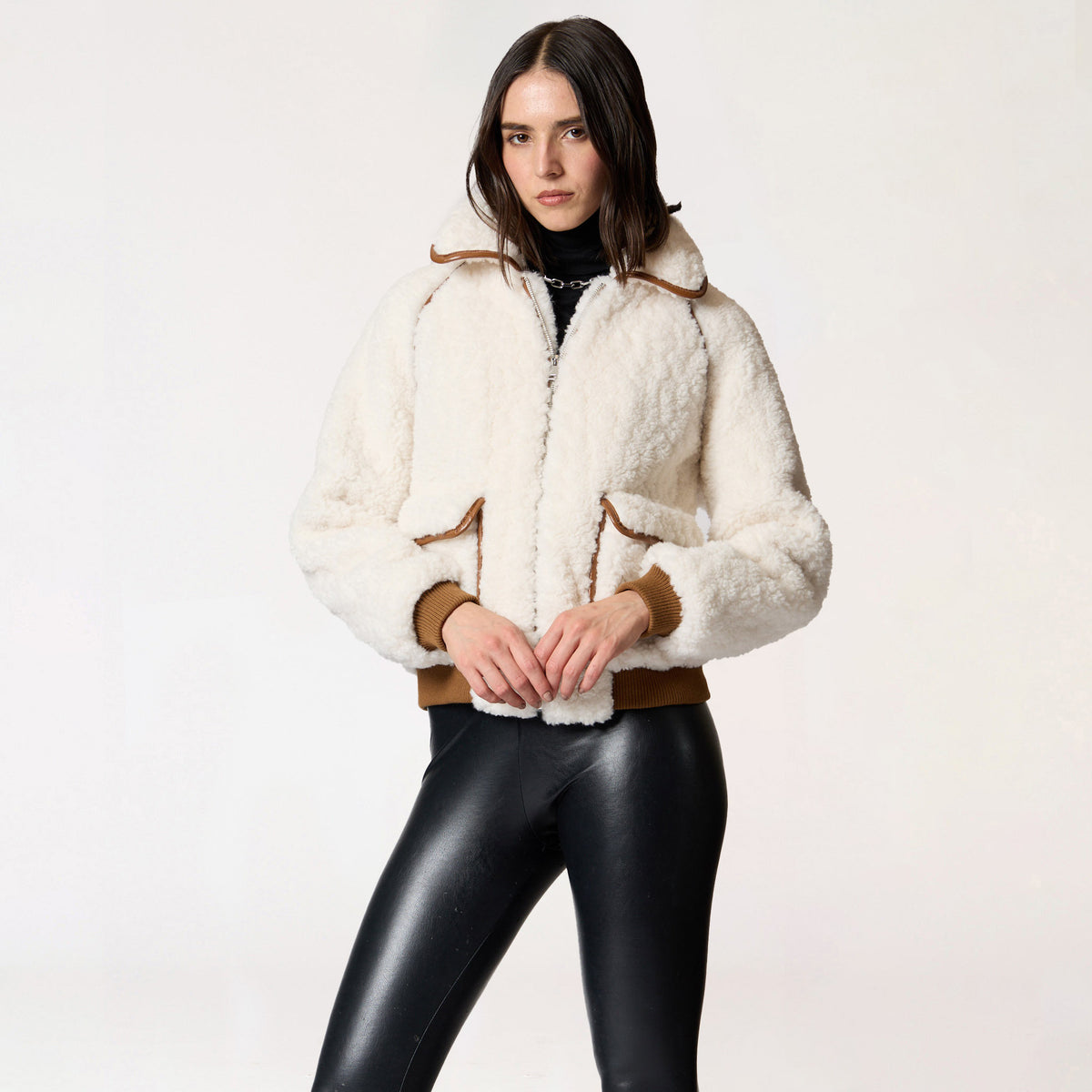 Chamarra Hueso Bomber