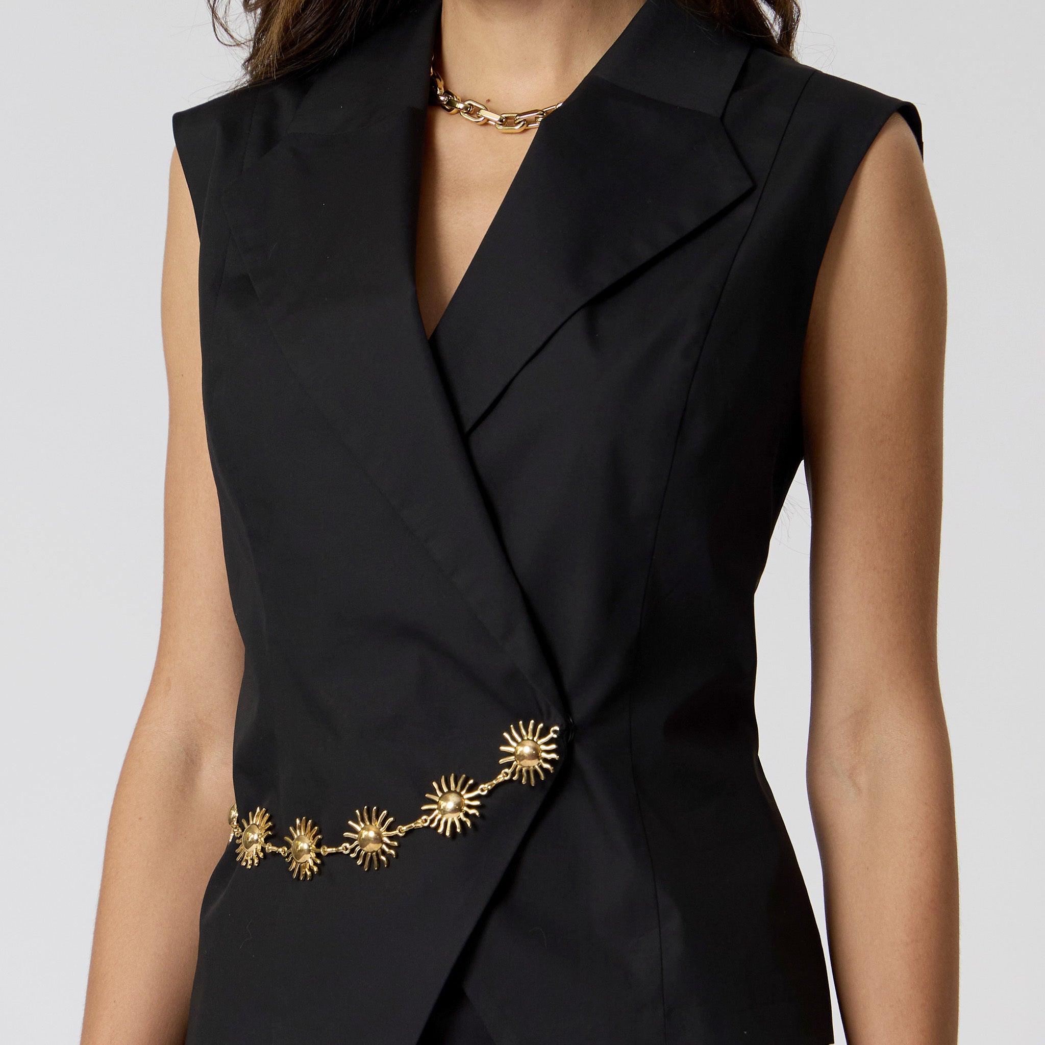 Blusa Negra con Cinturon