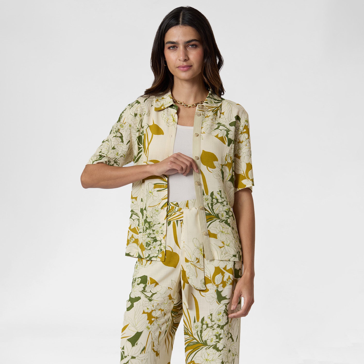 Blusa Beige Camisera