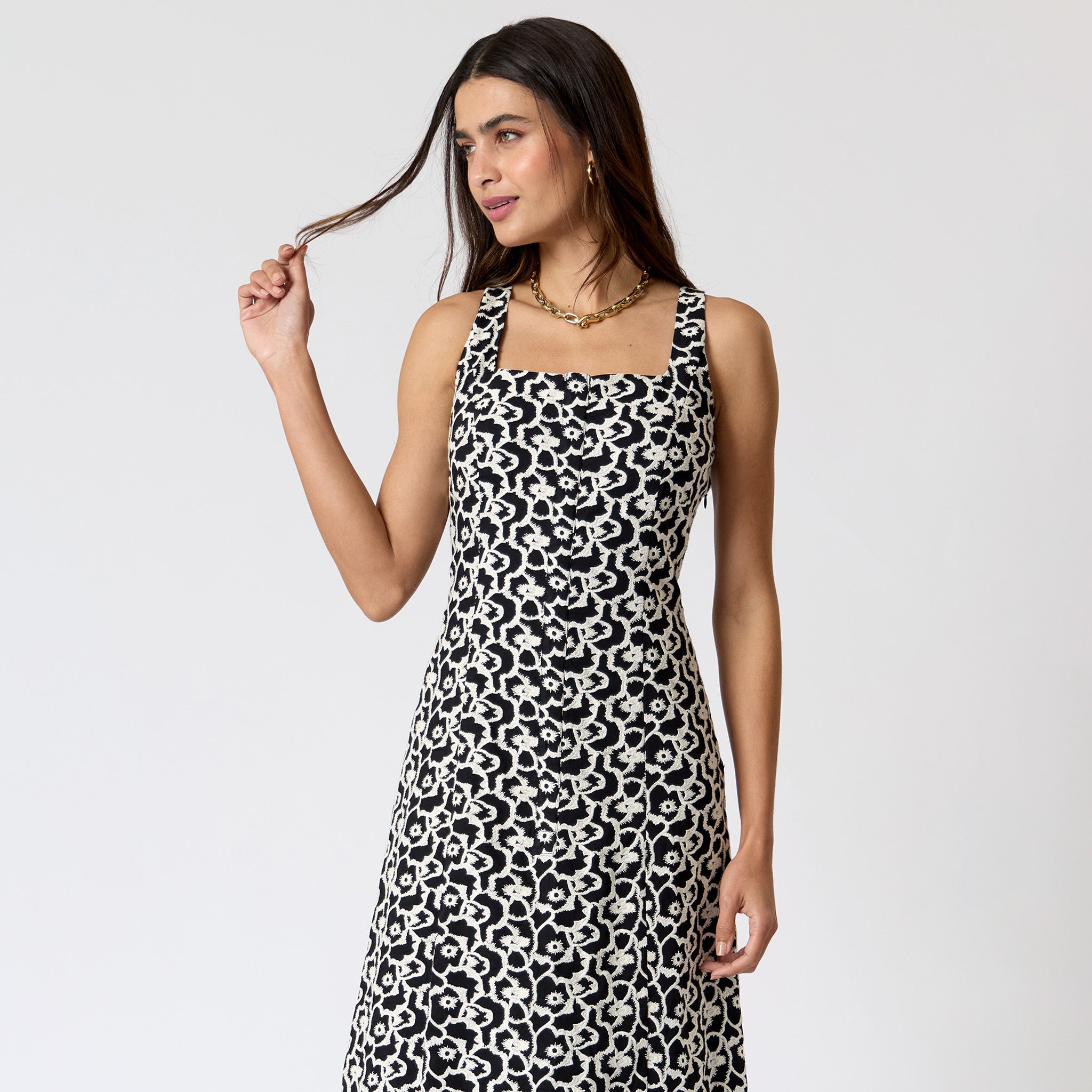 Vestido Negro Brocado