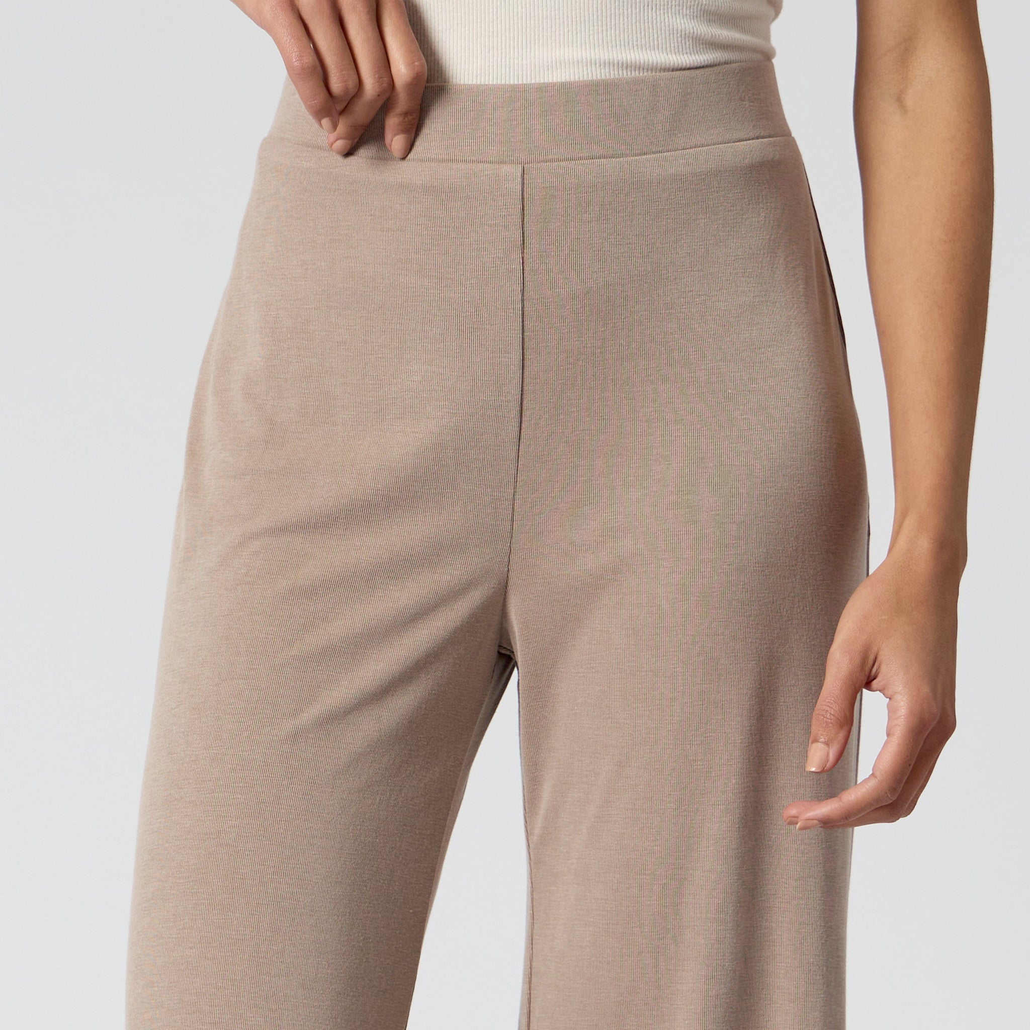 Pantalón Acanalado Beige