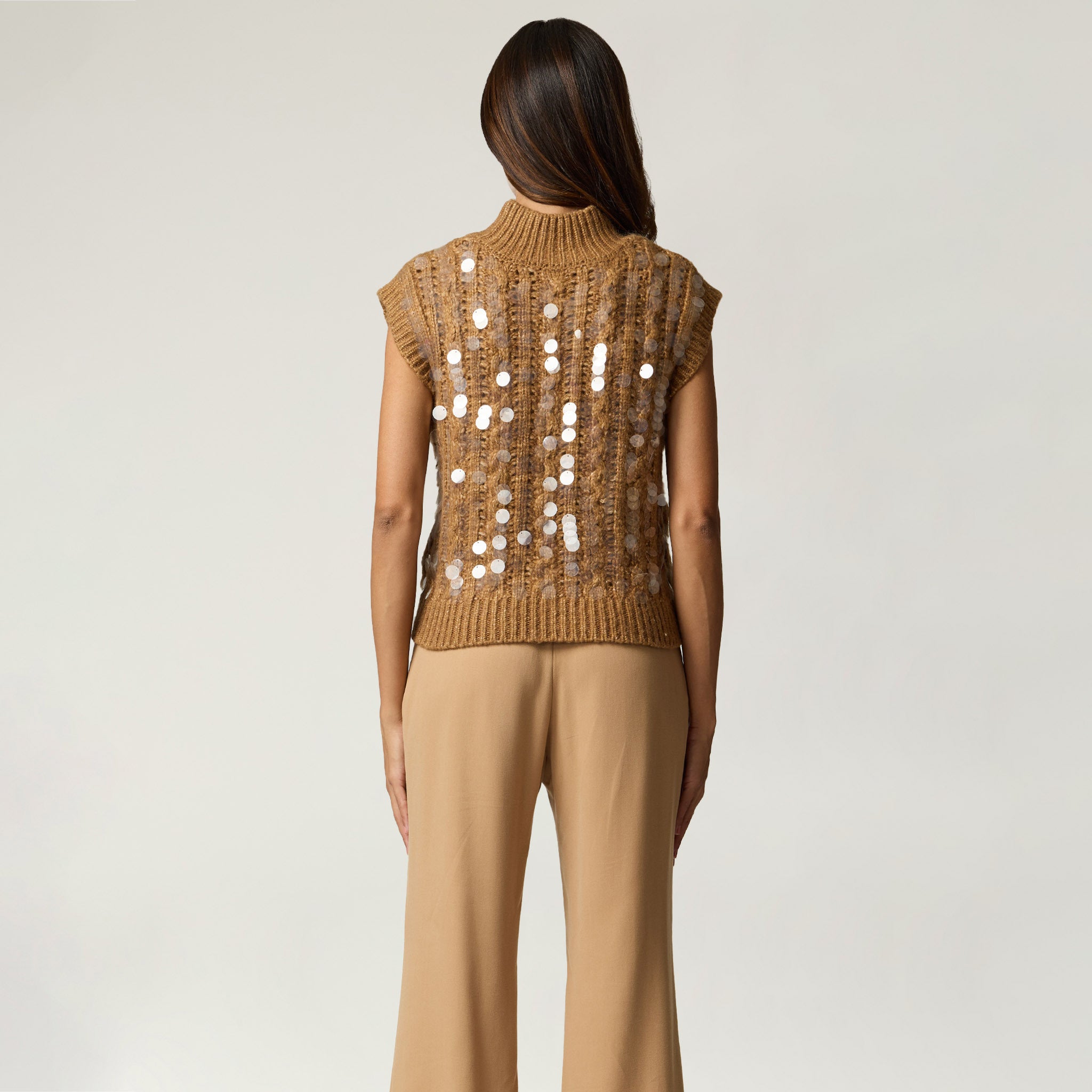 Chaleco Beige Punto con Lentejuelas