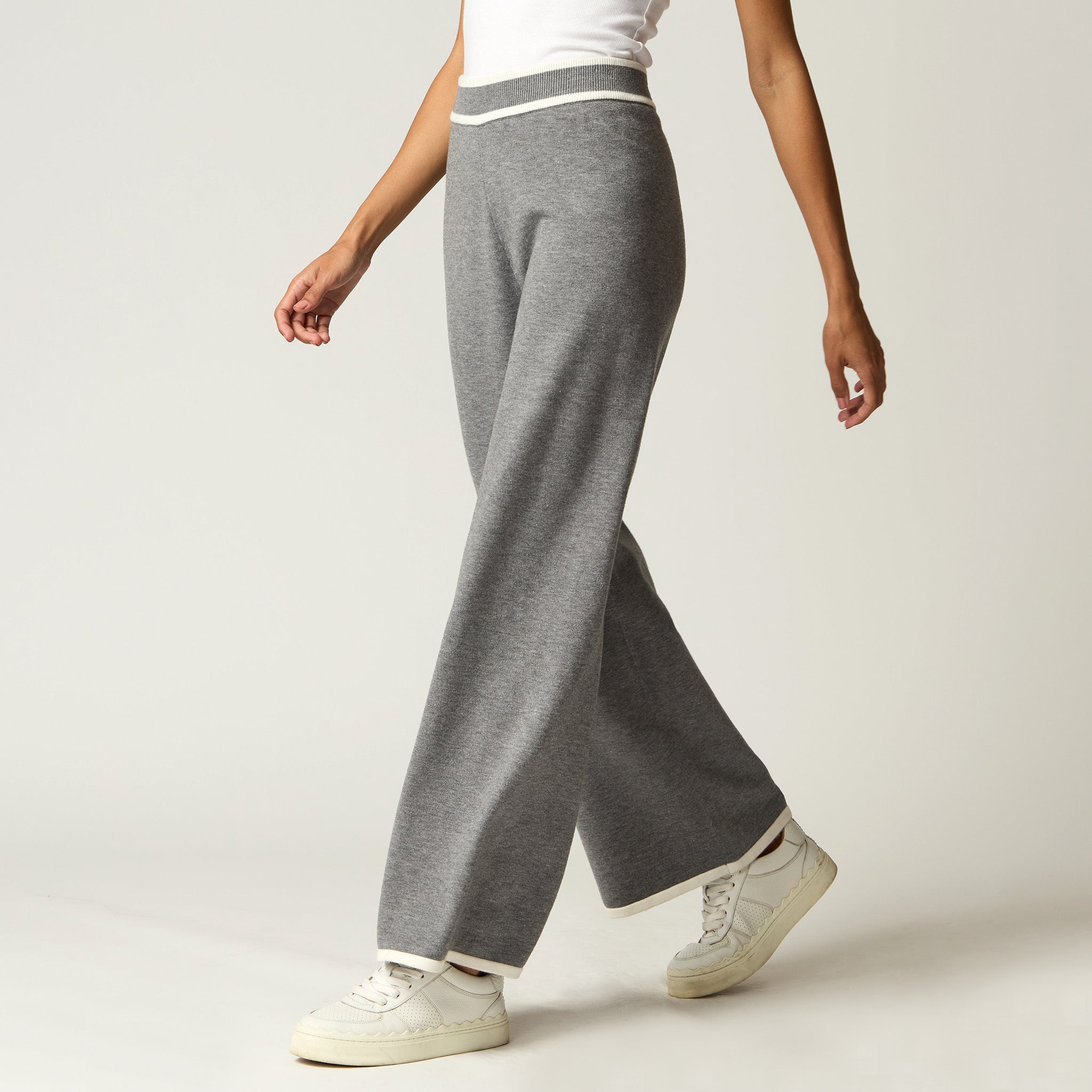 Pantalon Gris Punto con Elastico