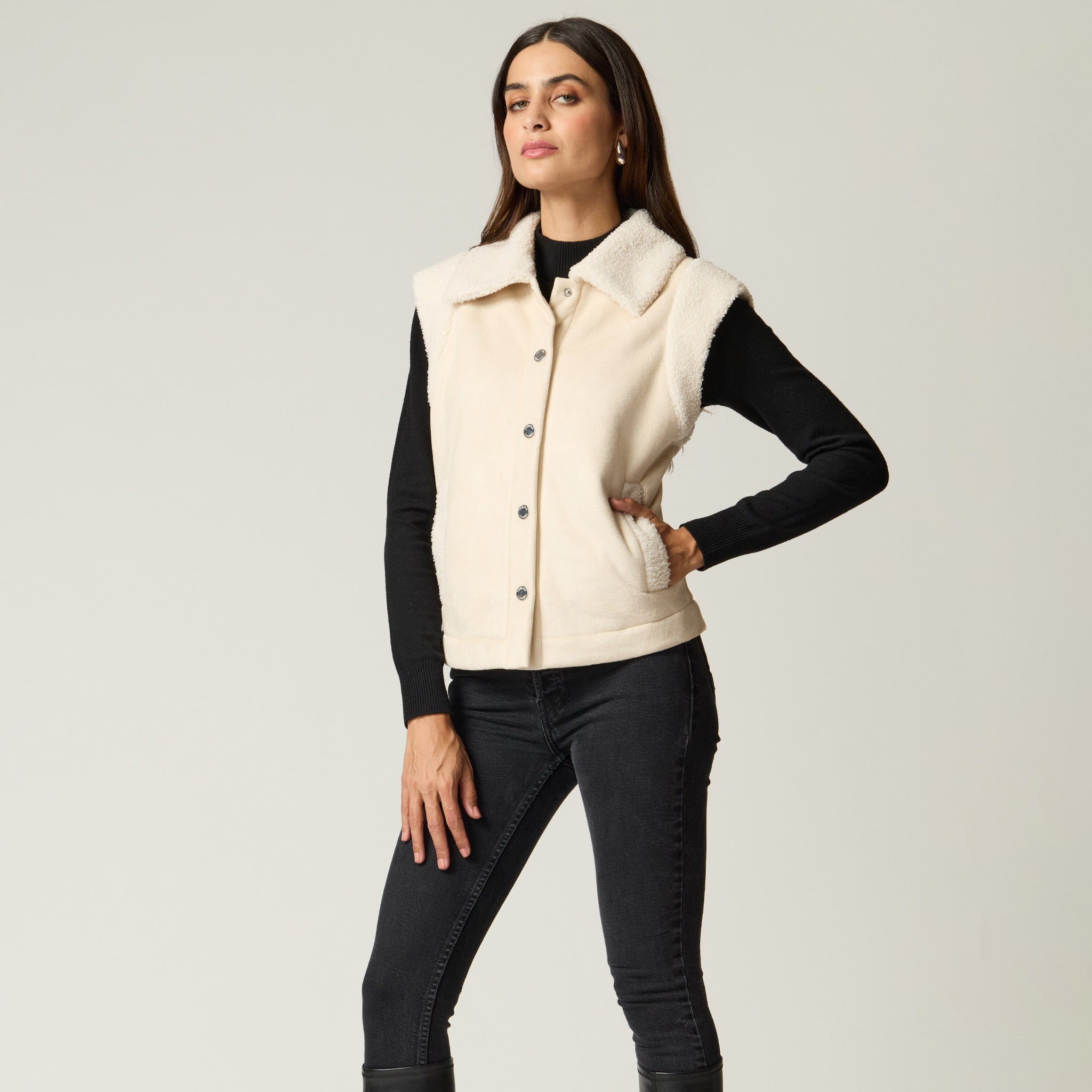 Chaleco Hueso Gamuza y Borrega