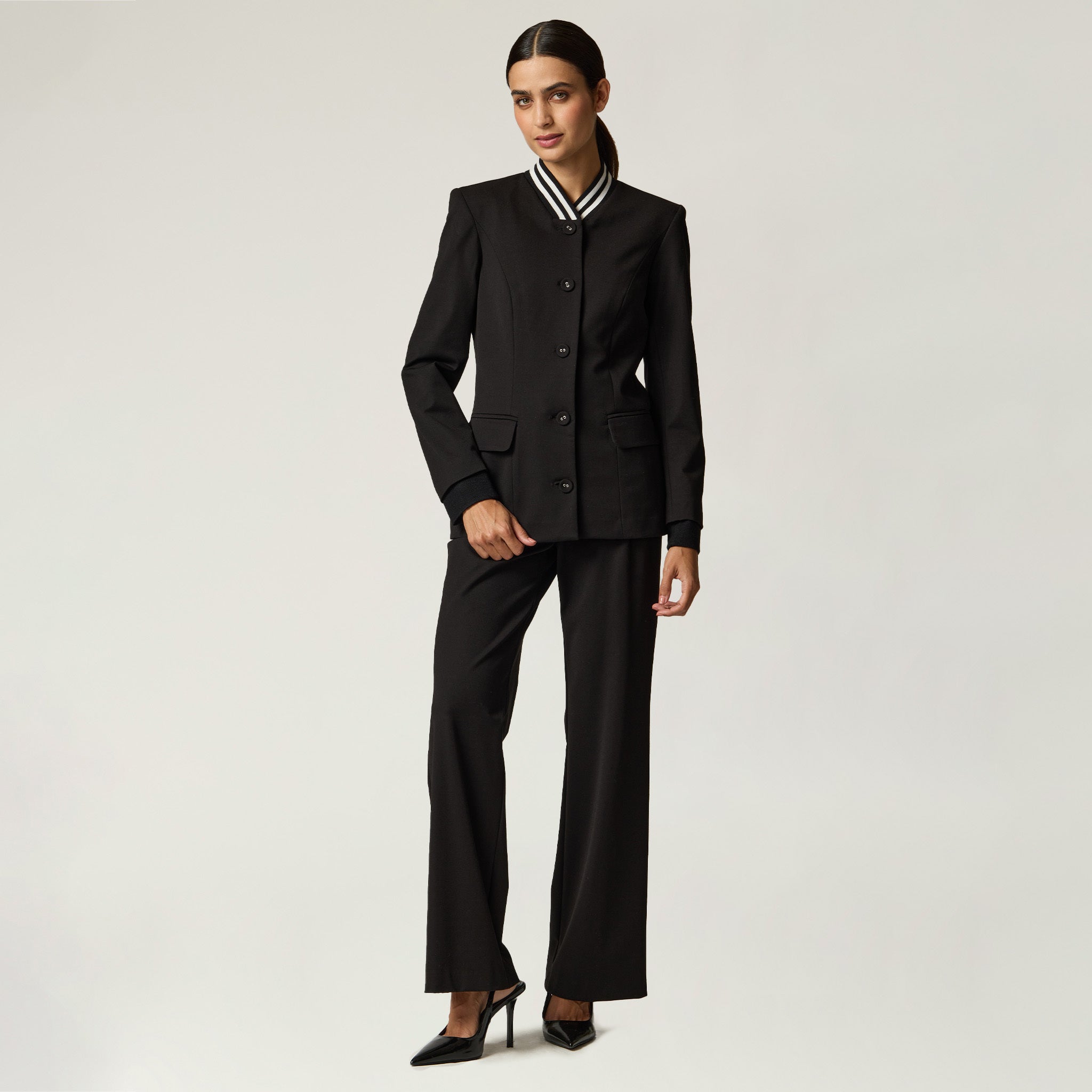 Saco Negro Escote V Criteria