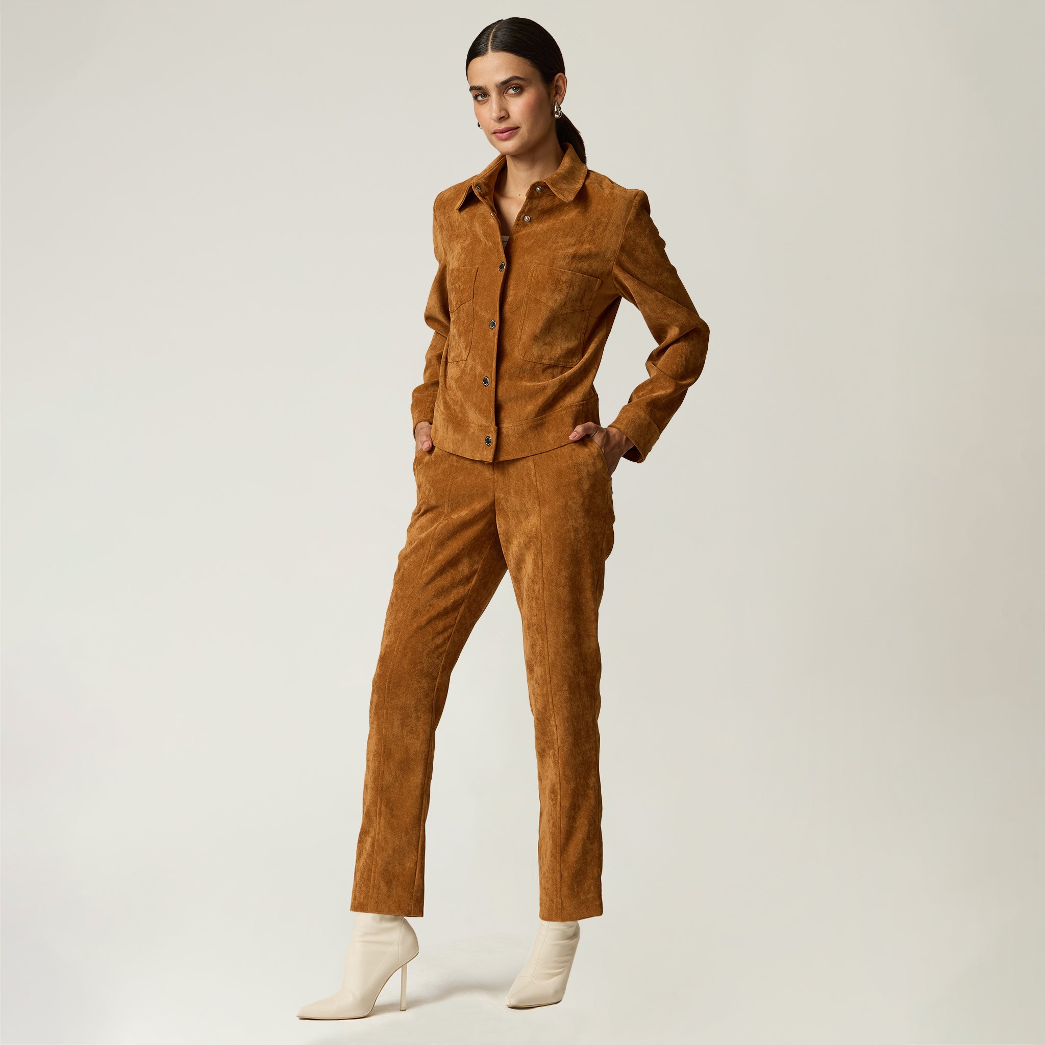 Pantalón Camel Gamuza