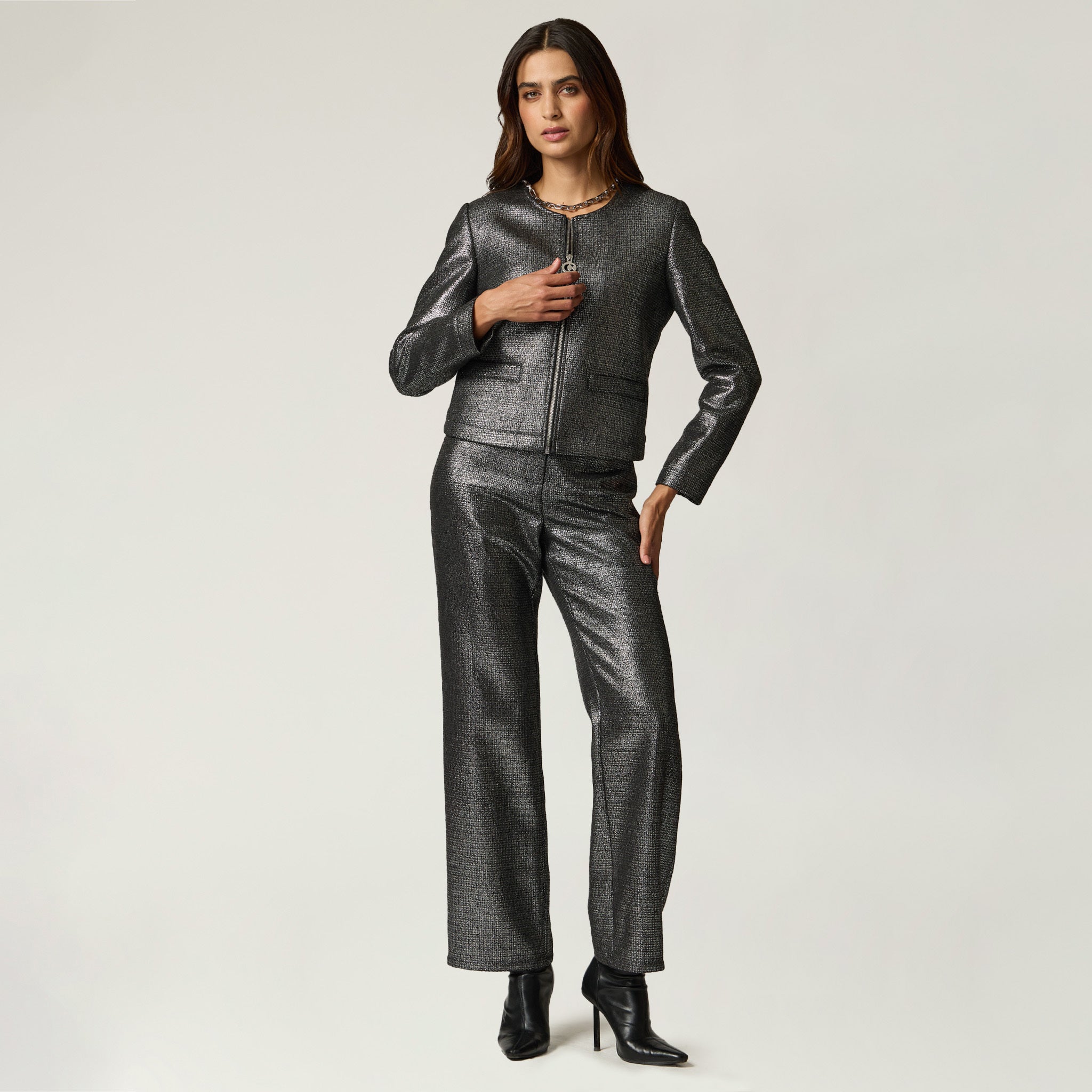 Pantalón Metálico