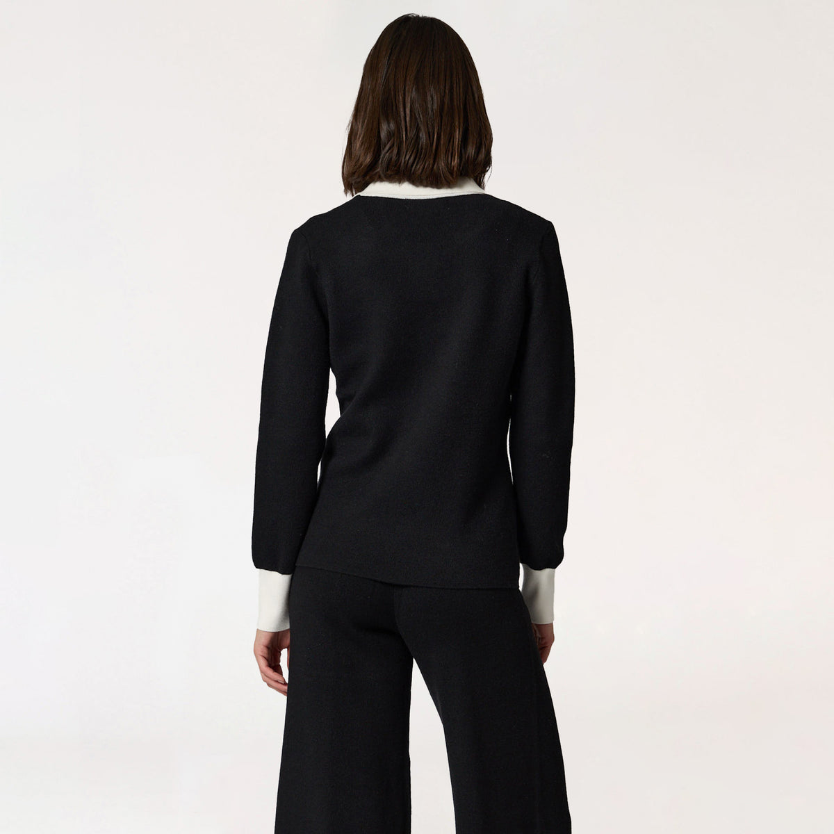 Suéter Negro Combinado