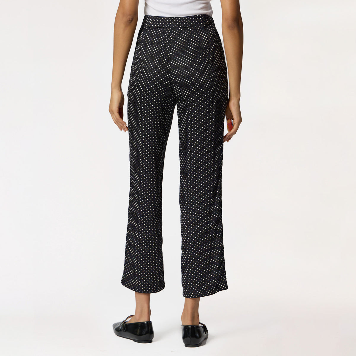 Pantalón Negro de Puntos