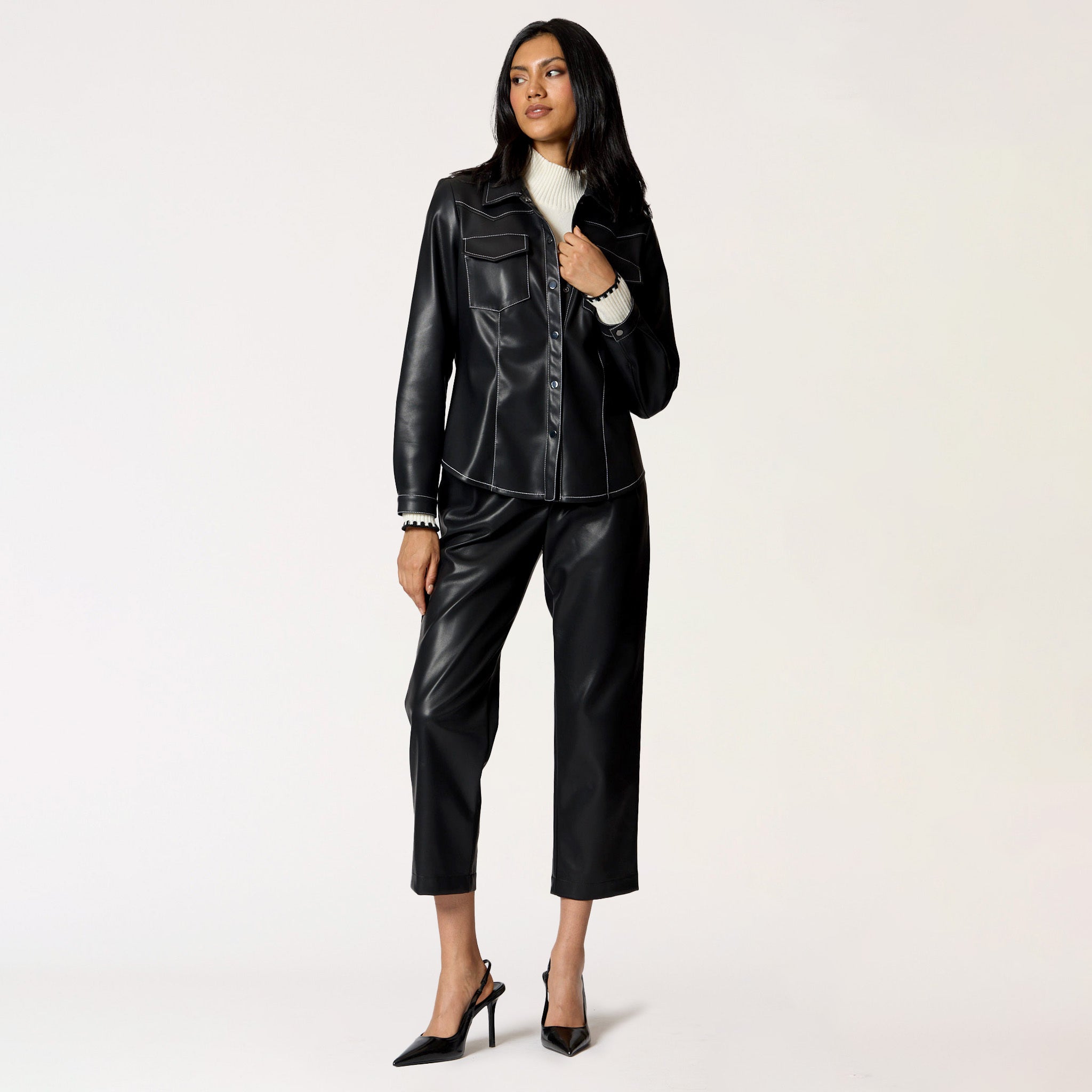 Pantalón Negro Vinipiel